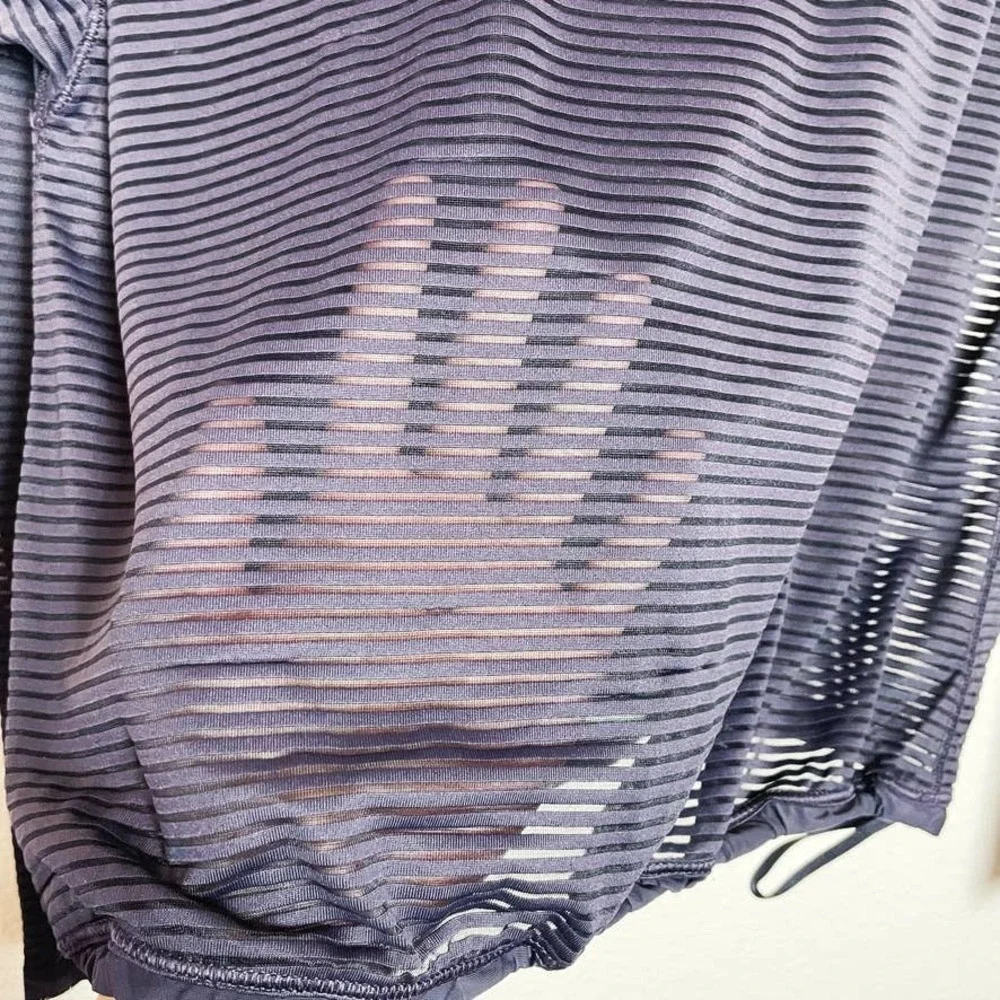 Lululemon Lean In Long Sleeve Boysenberry Purple Striped Sheer Mesh Top Size 6 - Picture 3 of 6